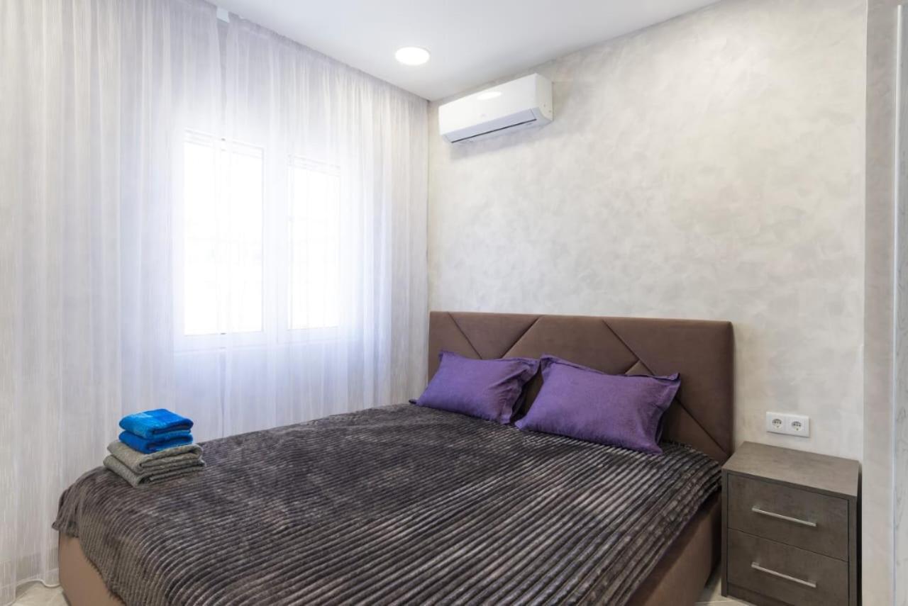 Dream House Rooms Malaga - Habitacion En El Apartemento ภายนอก รูปภาพ