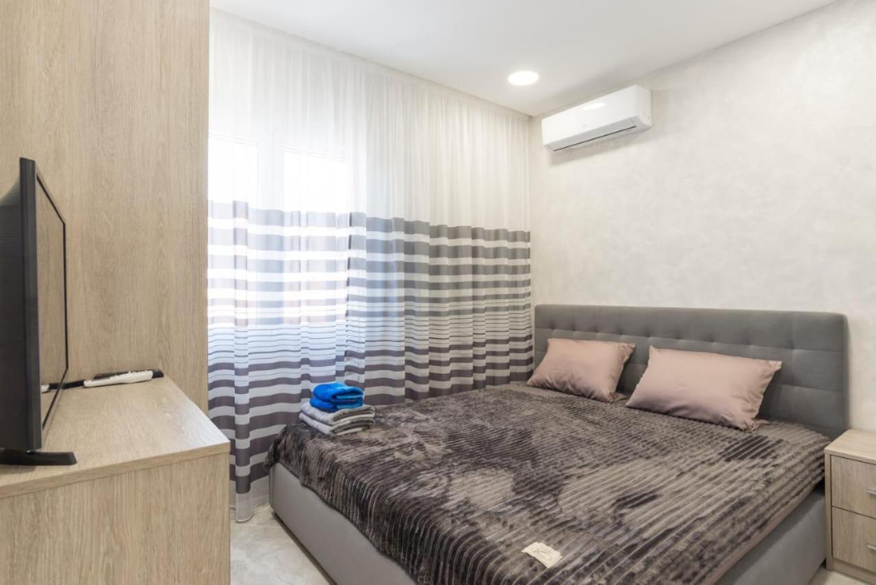 Dream House Rooms Malaga - Habitacion En El Apartemento ภายนอก รูปภาพ