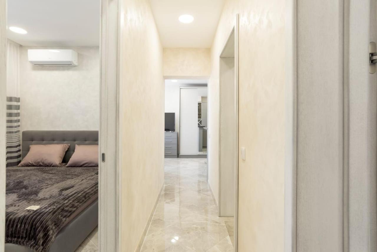 Dream House Rooms Malaga - Habitacion En El Apartemento ภายนอก รูปภาพ